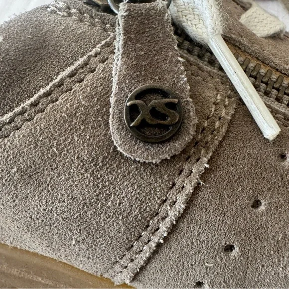 Hartjes XS Casual Shoes UK size 4‎ US size 6.5 Tan Beige Suede Side Zip Sneakers - Picture 3 of 15